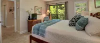 Spacious Lanai and Resort Amenities - Stunning Tropical Oasis