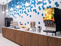 La Quinta by Wyndham Chelsea Birmingham - breakfast