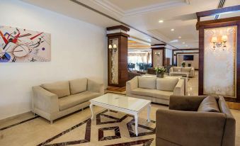 Iz Flower Side Beach Hotel