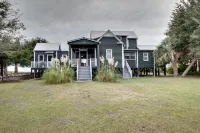 Scenic Porch and Beach Access - Charming Historic Haven