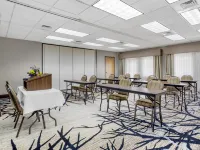 河流逃生貝斯特韋斯特優質套房酒店 傑克遜縣酒店