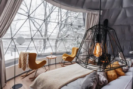 FlowEdge Riverside Getaway