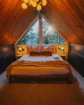 Lightfoot Cabin Hotels in Lake Arrowhead