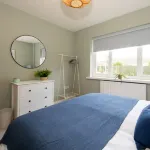 Bosham 3 Br Beach House with Garden & Playhouse