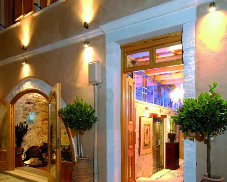 阿里公寓酒店 雷西姆農酒店