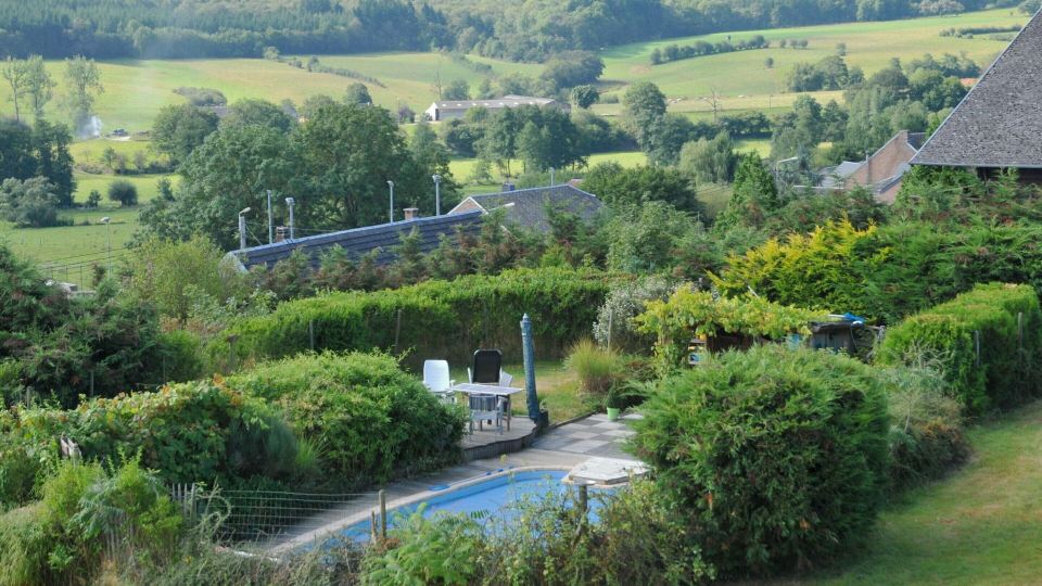 Holiday Home in Somme-Leuze with Pool & Sauna