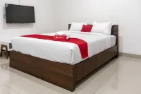 RedDoorz Syariah Near Stadion Teladan Medan
