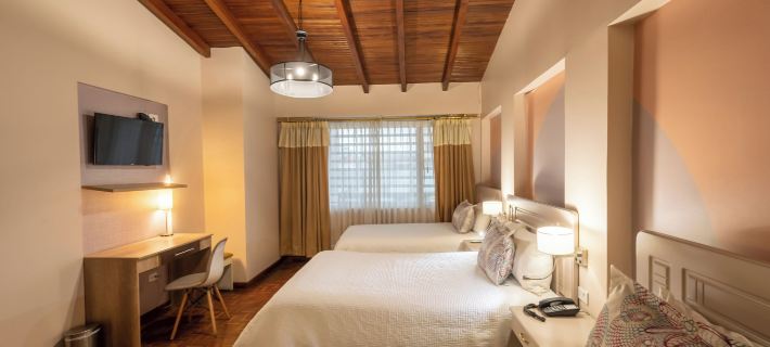 Hotel Sandmelis Hotele w: Quito