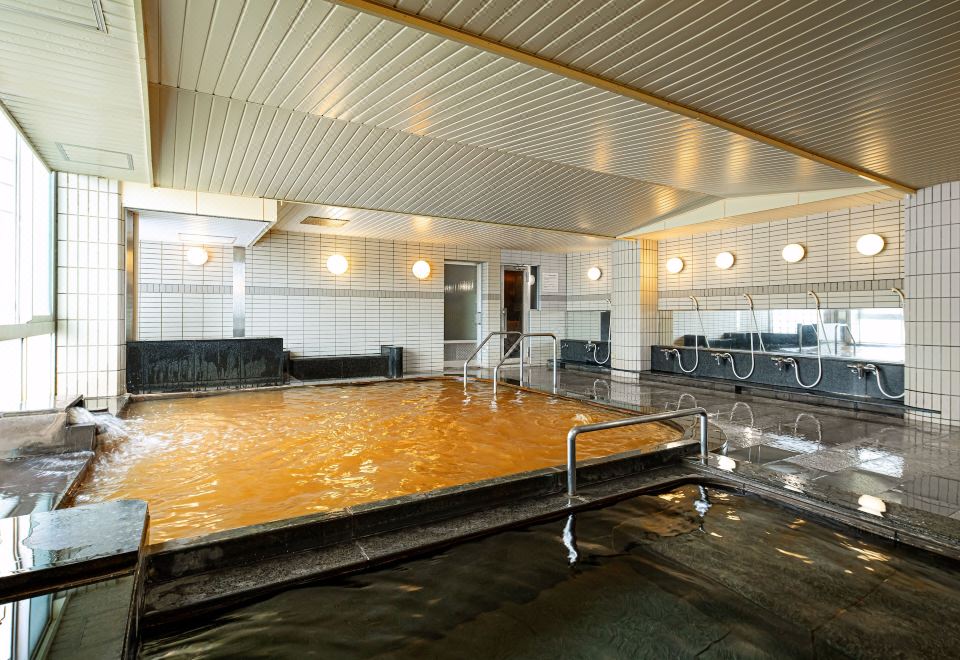 2. 더 그랜드 리조..