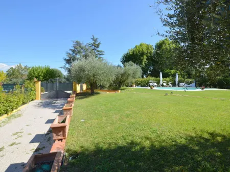 Villa in Marsciano with Pool Near Lake Trasimeno