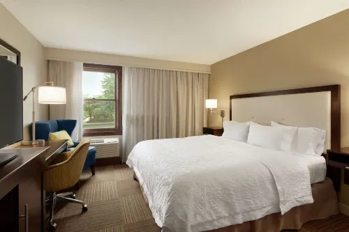 Hampton Inn & Suites Springdale - Lemmikkieläimet sallittu