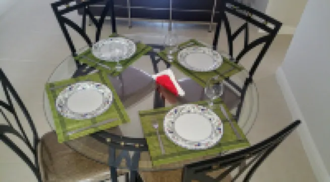 Oceanic View Apartment at Fern Court