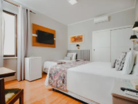 Hotel Minas Gerais Hotels near Santuario Mae Rainha - Fonte De Vida Nova