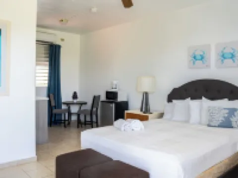 Ocean Village at Combate Hoteles en Boquerón