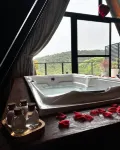 Chalé Guiados Pelo Alto Hotels in São Pedro de Alcântara