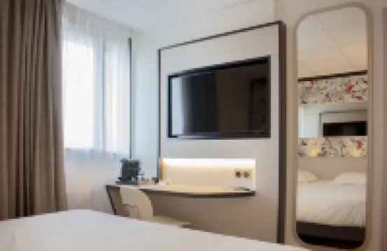 Brit Hotel Nantes La Beaujoire Hôtels à proximité de : Gare de Haluchère-Batignolles