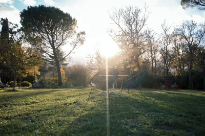 Le Château de La Seigne Hotels in Villemoustaussou