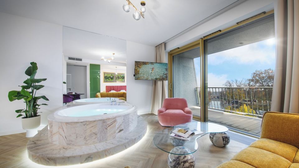 Boulevard Drobnera Residence - Apartments with a view of the Odra River