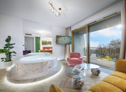 Boulevard Drobnera Residence - Apartments with a view of the Odra River
