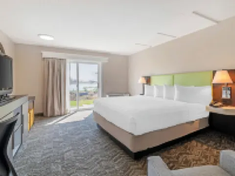 Ogunquit River Inn & Suites Hotels in Wells