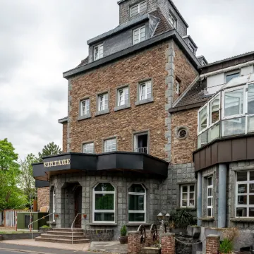 Vintage Hotel Köln Pulheim - Kostenlose Parkplätze