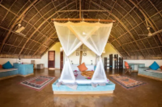 Sunshine Marine Lodge