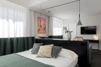 Hotel Plaza Opéra - Parvekkeita