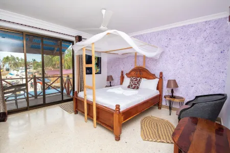 Zenobia Beach Resort