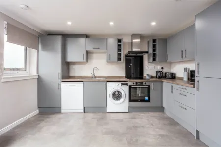 Marlborough Court - Donnini Apartments