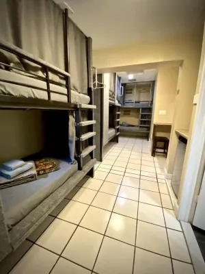 Sheridan Hostel Hotel di 