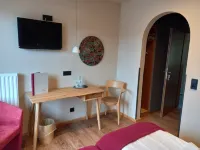 Hotel Restaurant Martha Hotels near Wertheim Village