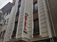 أدور ترويا هوتل Hotels near تمثال طروادة