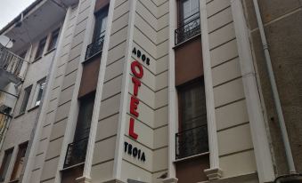 Ador Troia Hotel