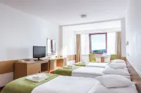 Interferie Sport Hotel Bornit Hotels near Dom Gerharta i Carla Hauptmannów