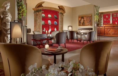 共有エリア ホテル ラファエル ルレ&シャトーの写真