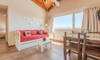 Beautiful Apartment Downtown, Amazing Lake Views JF1 by Apartments Bariloche