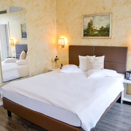 Hotel Millennium