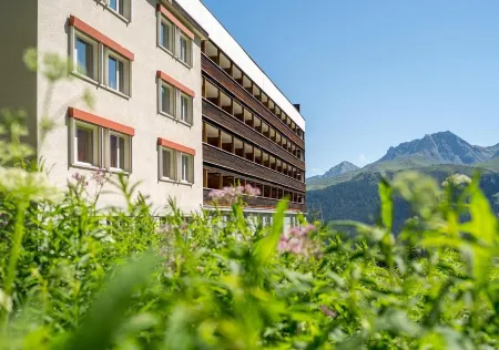 Arosa Mountain Lodge