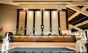 The Nouveau Chumphon Beach Resort and Golf