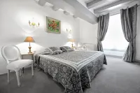 Hotel la Roseraie Hotels in Bléré