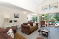 Villas la Clairière Aux Chevreuils فنادق في 