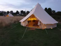 6 Guests - Bell Tent - Wood Stove - Views Hotel di Roxby