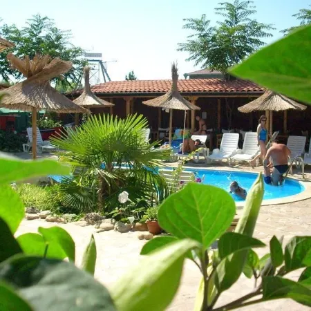 Family hotel Tropicana