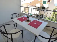 Beautiful View and Apartment for Family - Airport Shuttle