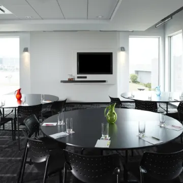 Alt Hotel Toronto Airport