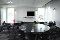 Alt Hotel Toronto Airport Hotels in Mississauga