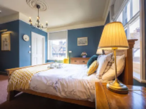 The Swan Inn Hotels in Midhurst