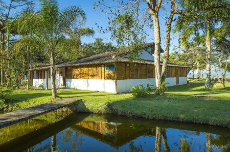 Canto Caiçara Hostel