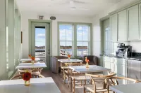 Regatta Inn - Adults Only Hotels in Folly Beach