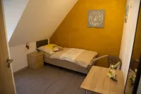 Hotel Zur Dorfschänke Hotels in Valwig